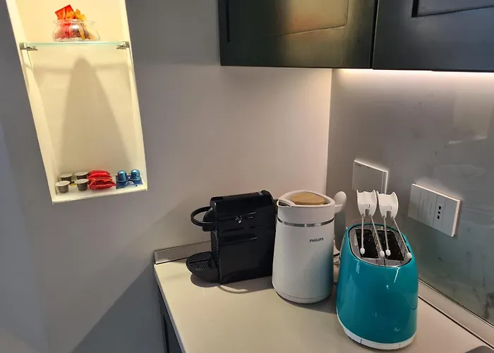 Luxury In Palazzo Spada Болонья