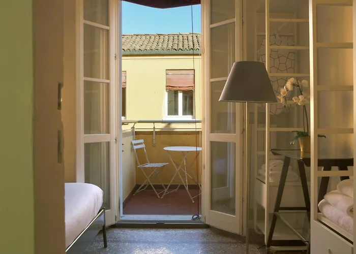 Luxury In Palazzo Spada アパート ボローニャ